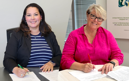 Cheyenna Hunt, ERFN Director of Lands and Consultation, and Clare Cattrysse, the CNSC’s Director of Indigenous and Stakeholder Relations, signing the terms of reference virtually in July 2024.