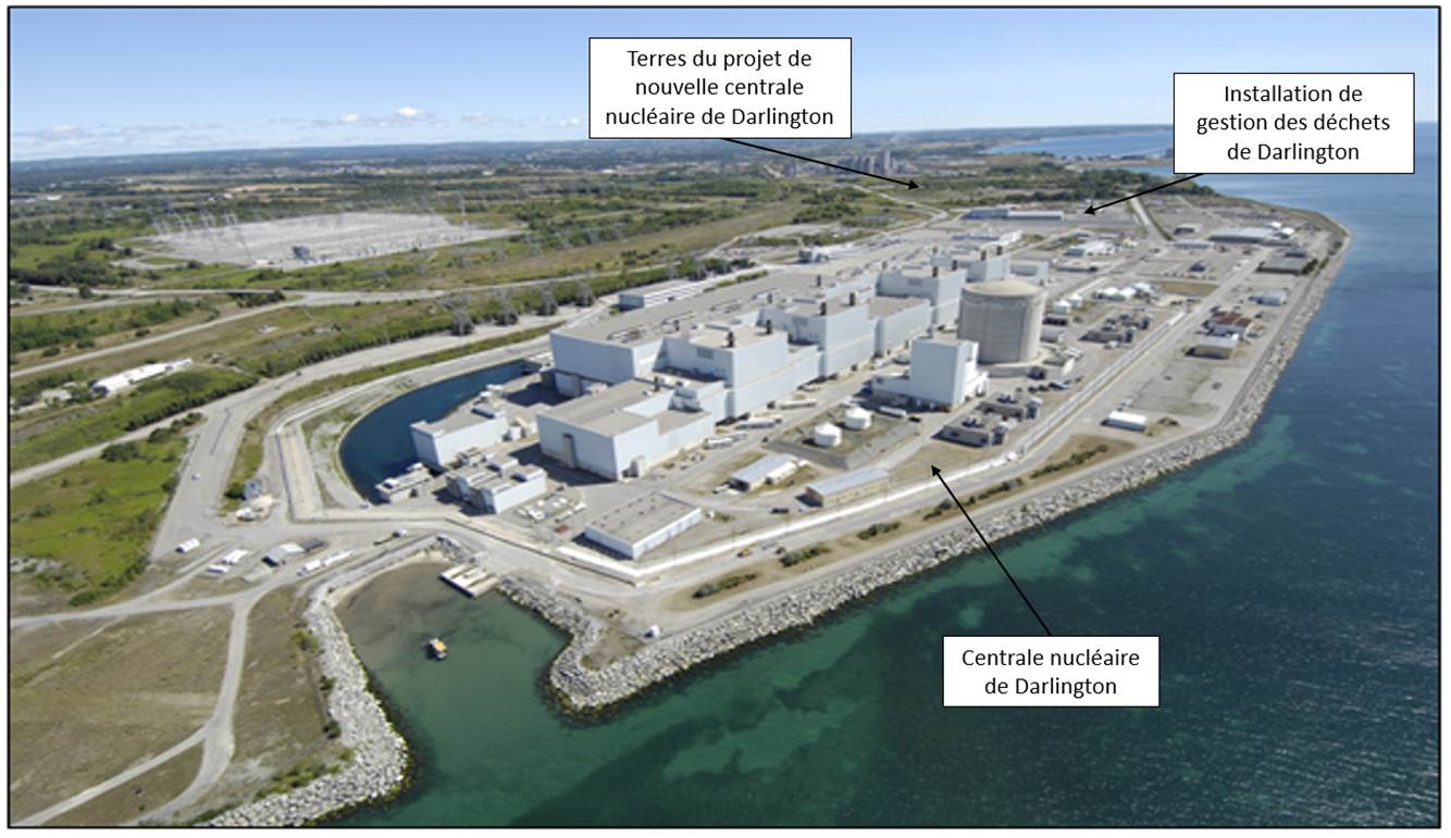 Vue aérienne du complexe nucléaire de Darlington, comprenant la centrale nucléaire, l’installation de gestion des déchets et les terrains du projet de nouvelle centrale nucléaire de Darlington. 