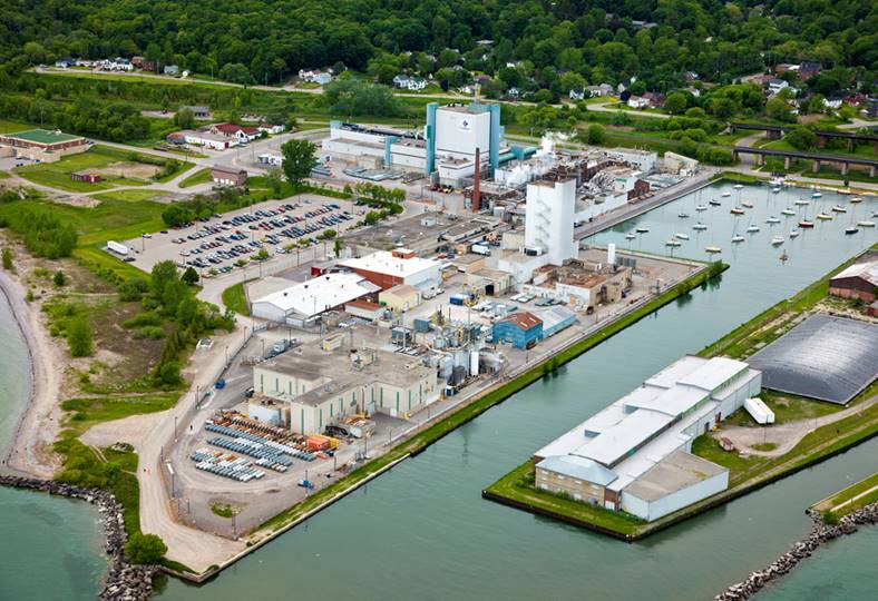 This photo shows the locations of Site 1 of the Port Hope Conversion Facility. The site consists of Main Site Operations and Storage, and the Centre Pier Storage building.