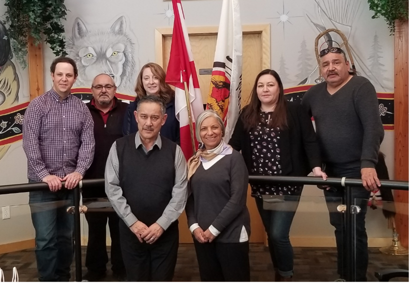 Rencontre entre la présidente Velshi et des dirigeants de la Première Nation Sagkeeng, dans leur communauté, au cours de la visite de la présidente au Manitoba en février 2020.
