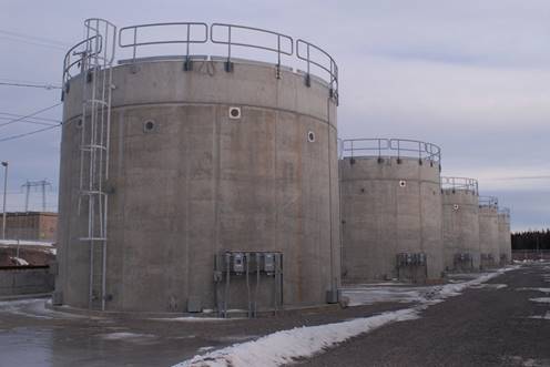 Image des silos destinés aux déchets de retubage de Point Lepreau