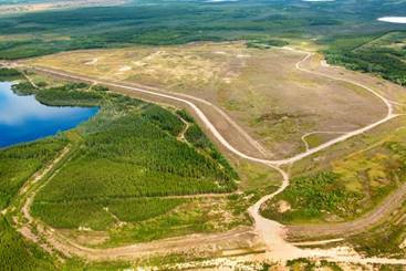 Image of Cluff Lake mill area following decommissioning, but before vegetation became re-established