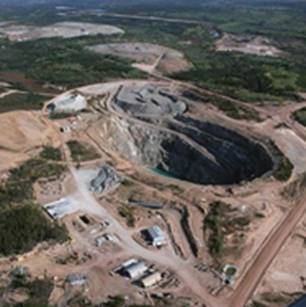 Image des zones minières de Cluff Lake pendant les activités d’exploitation