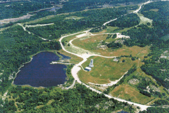 image: Vue aérienne du site minier de Stanleigh avant le déclassement