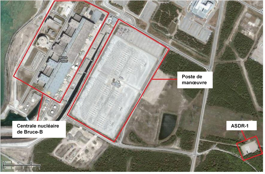 La vue aérienne montre le bâtiment RWOS-1 avec le poste de départ et la centrale électrique de Bruce B